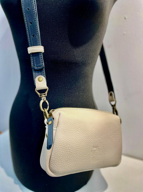 Luxury Cream Camera Bag With Full Leather Lining - Cream Cheesecake
