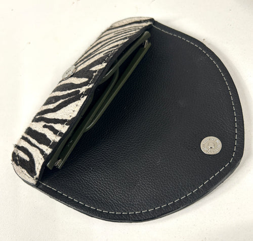 BRAND NEW FOR 2023 - Minimalist Glasses Case.
