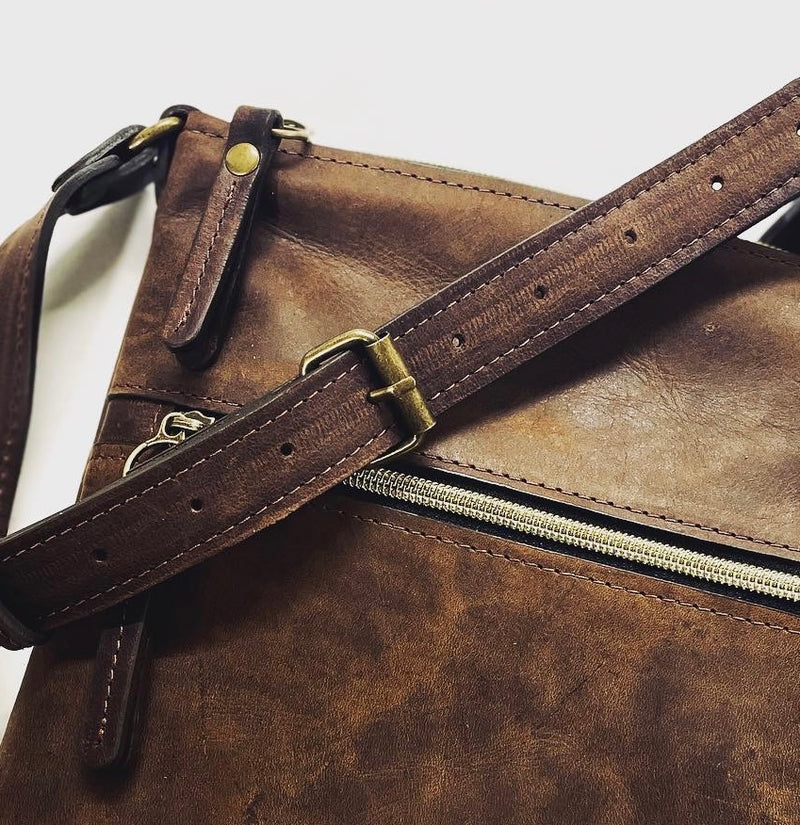 ‘Vintage leather ’ - Crossbody Bag Small