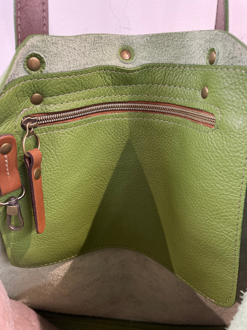 Pebble Grain Leather Tote Bag - Green Kiwi